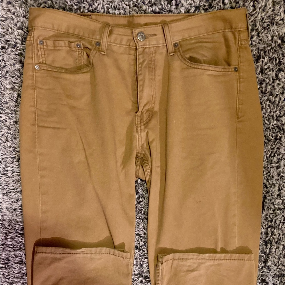 Levi’s chino jeans